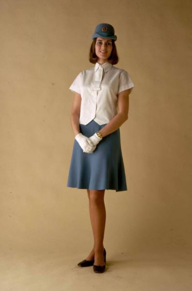 Униформа стюардесс 1970-х годов (15 фото)