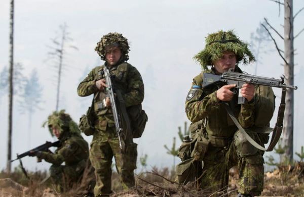 <br />
Эстонский генерал призвал увеличить расходы на оборону из-за России<br />
