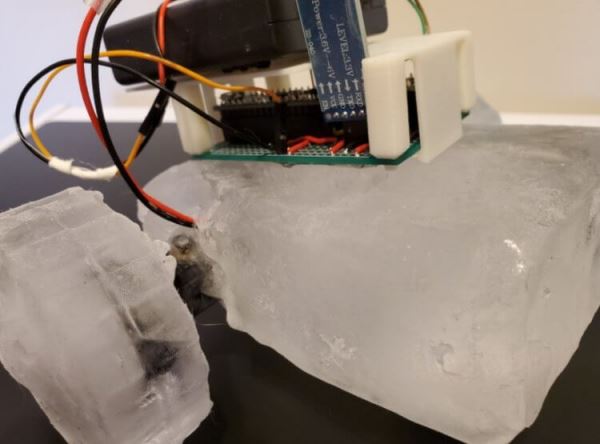 Зачем инженеры разработали робота изо льда?