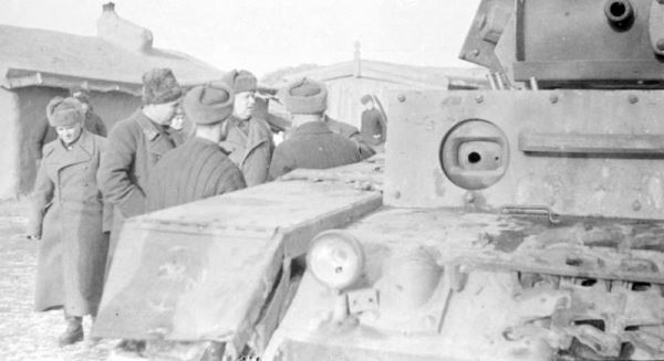 С пулемётом против танка. Советские инженеры о немецкой броне 1942 года